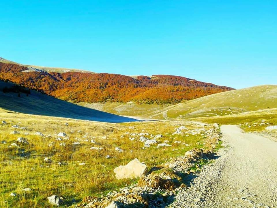 Bobica Konak - Lukomir Екстериор снимка